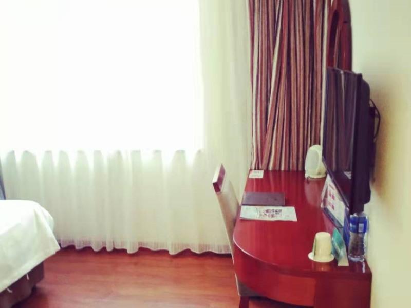 Greentree Inn Beijing Fengtai Dacheng Road Huanleshuimofang Business Hotel Exterior photo